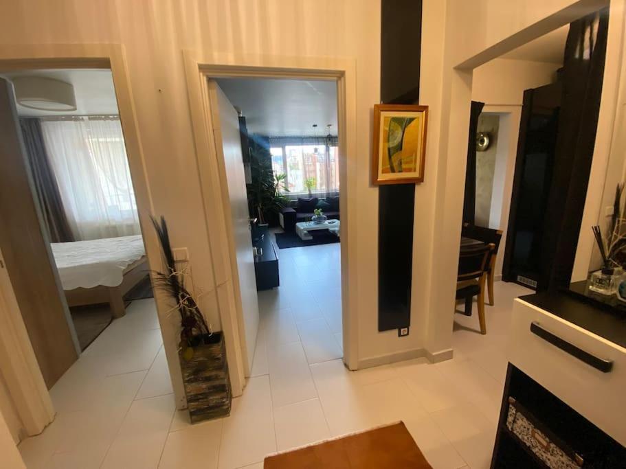 Lovely 1-Bedroom Apartament With Free Parking Sofia Exterior foto